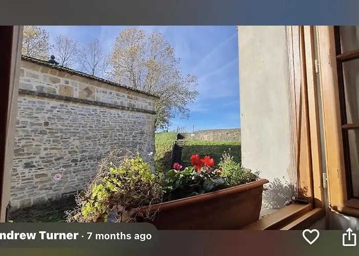 Jasmin 1 Jeanne D Albret Apartment Navarrenx